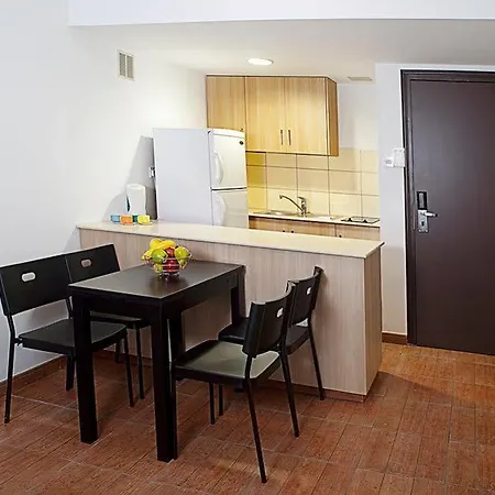 מלון Frangiorgio 3*